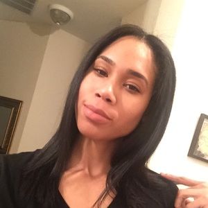 Meet your Posher, Julaine